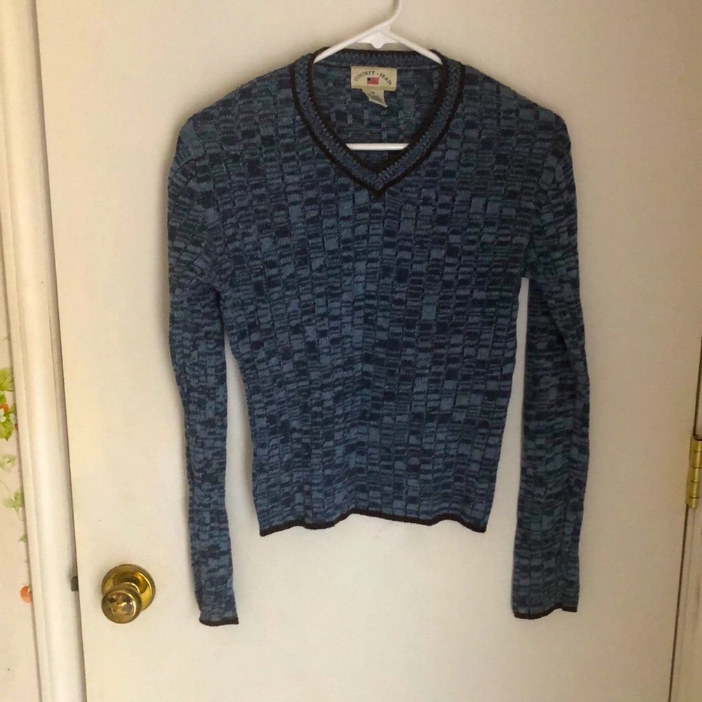 County Seat Long sleeved sweater size medium